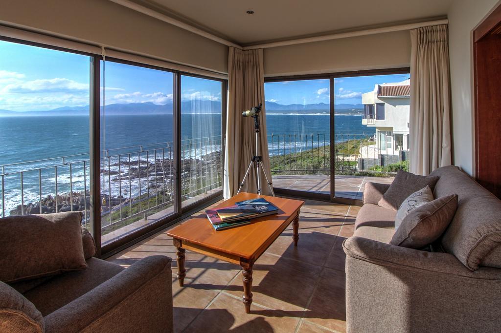 גנסבאי Whale Huys Luxury Oceanfront Eco Villa מראה חיצוני תמונה