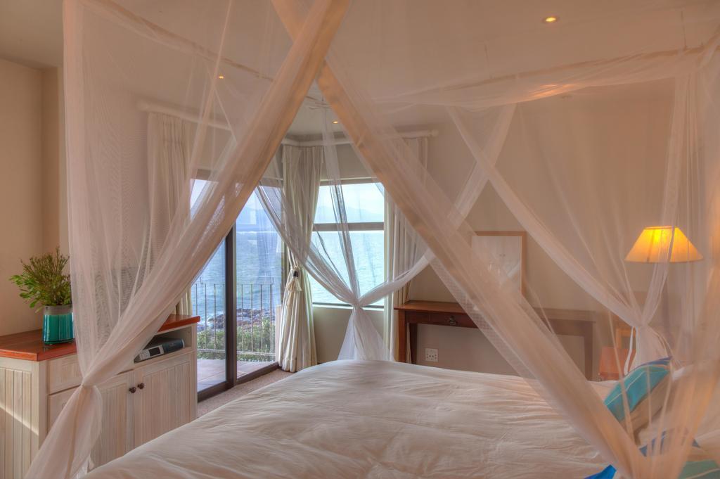 גנסבאי Whale Huys Luxury Oceanfront Eco Villa חדר תמונה
